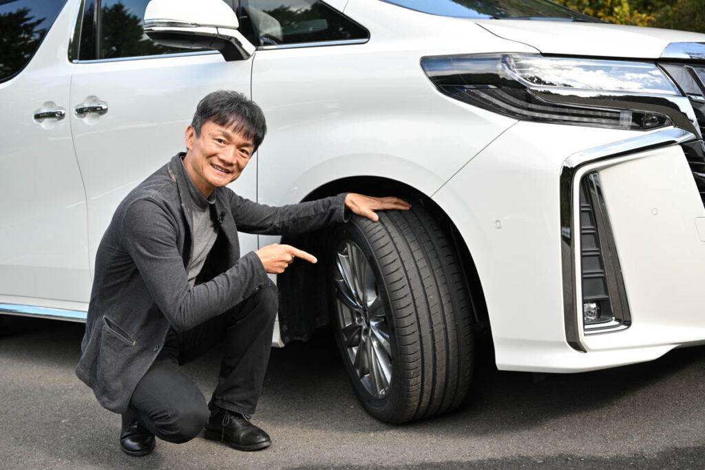 Lốp Xe Sedan Thể Thao Zeetex HP5000 Max 235/45R18 98Y XL