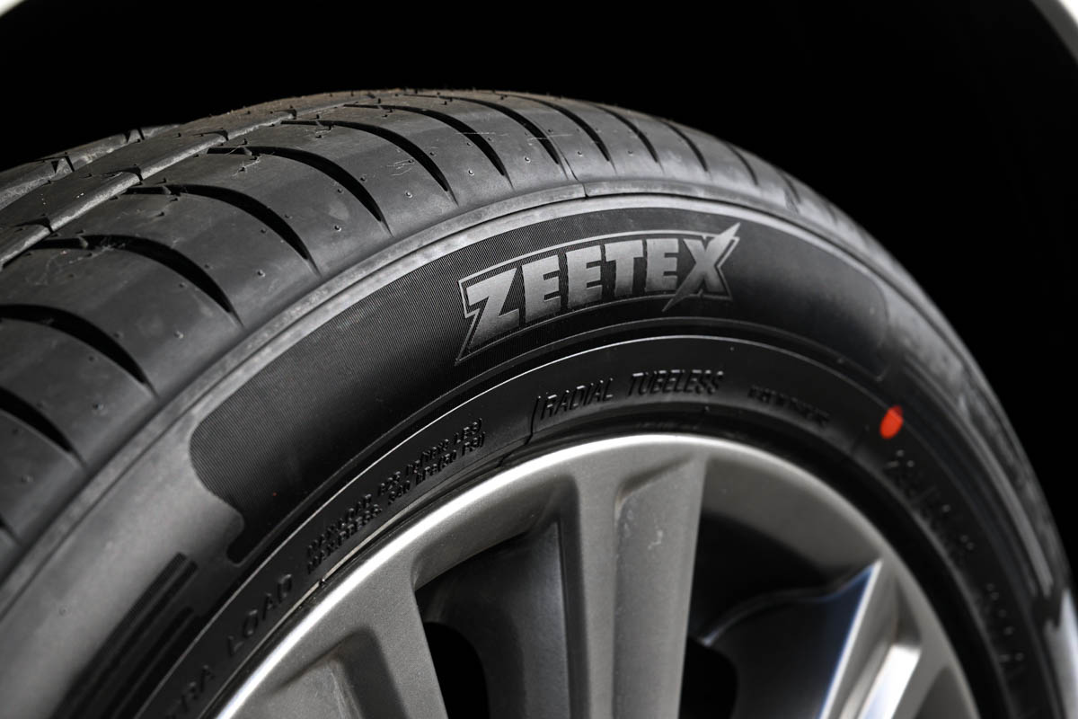 Hông lốp Zeetex HP5000 Max 195/50R16, thiết kế chắc chắn, chịu tải tốt