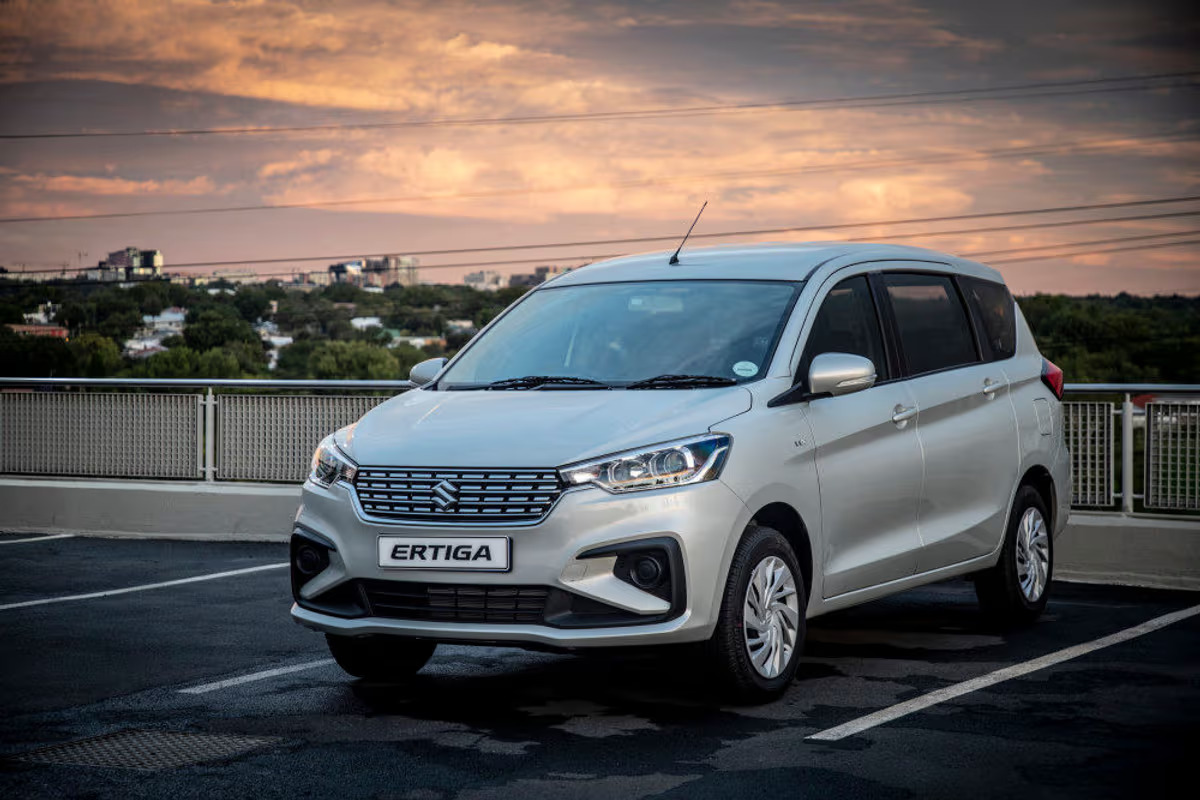 Xe MPV Suzuki Ertiga
