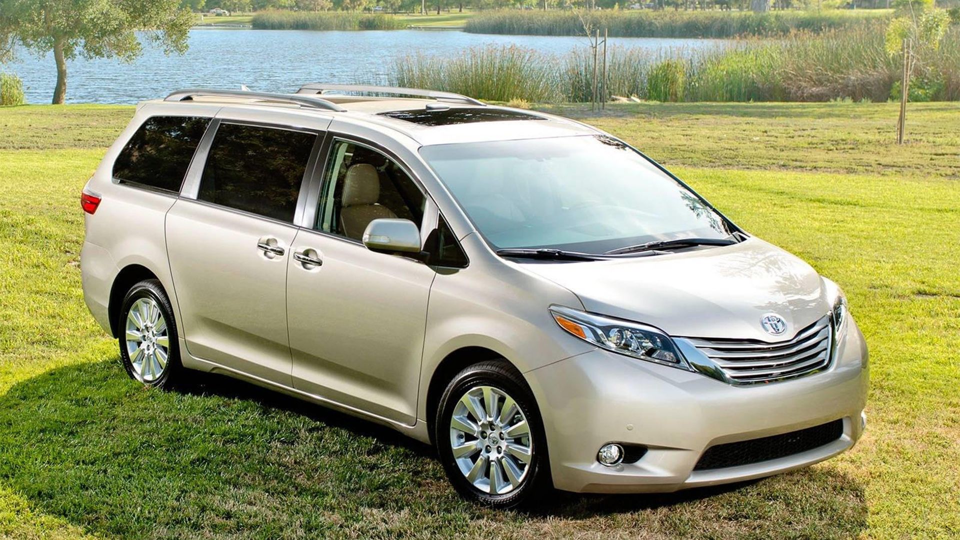 Lốp xe Toyota Sienna size OE
