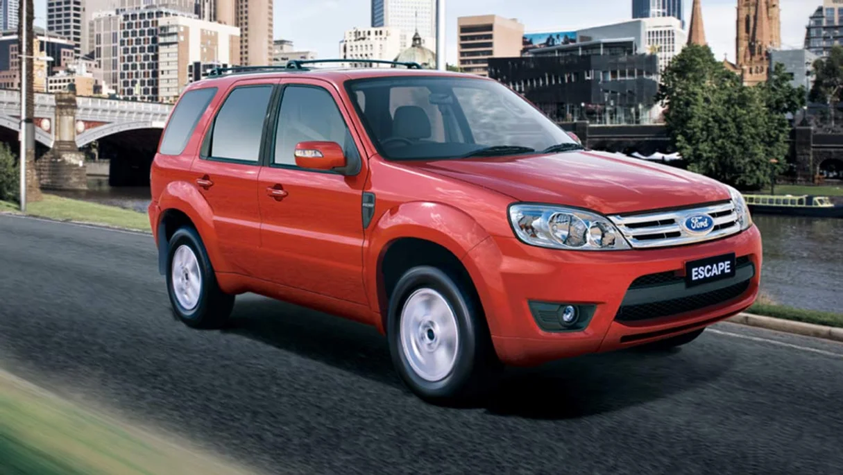 Lốp xe Ford Escape size chuẩn OE