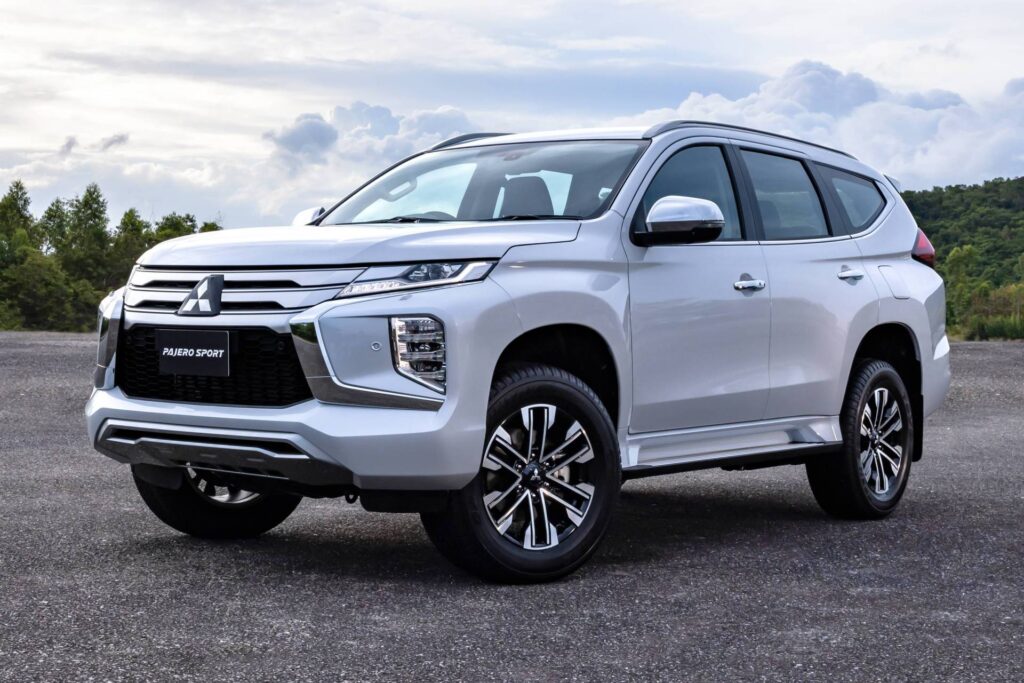 Lốp xe Mitsubishi Pajero Sport size chuẩn OE