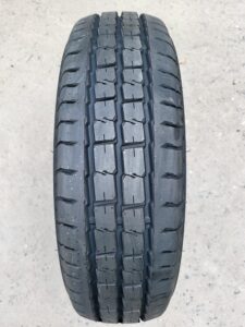 Lốp Royal Black Terra Van 195R15C 8PR